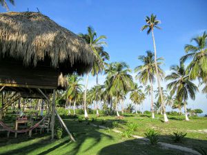 De Caraïbe en Caraïbe (2): Jours bleus dans les îles San Bernardo. 2/6 août 2016.