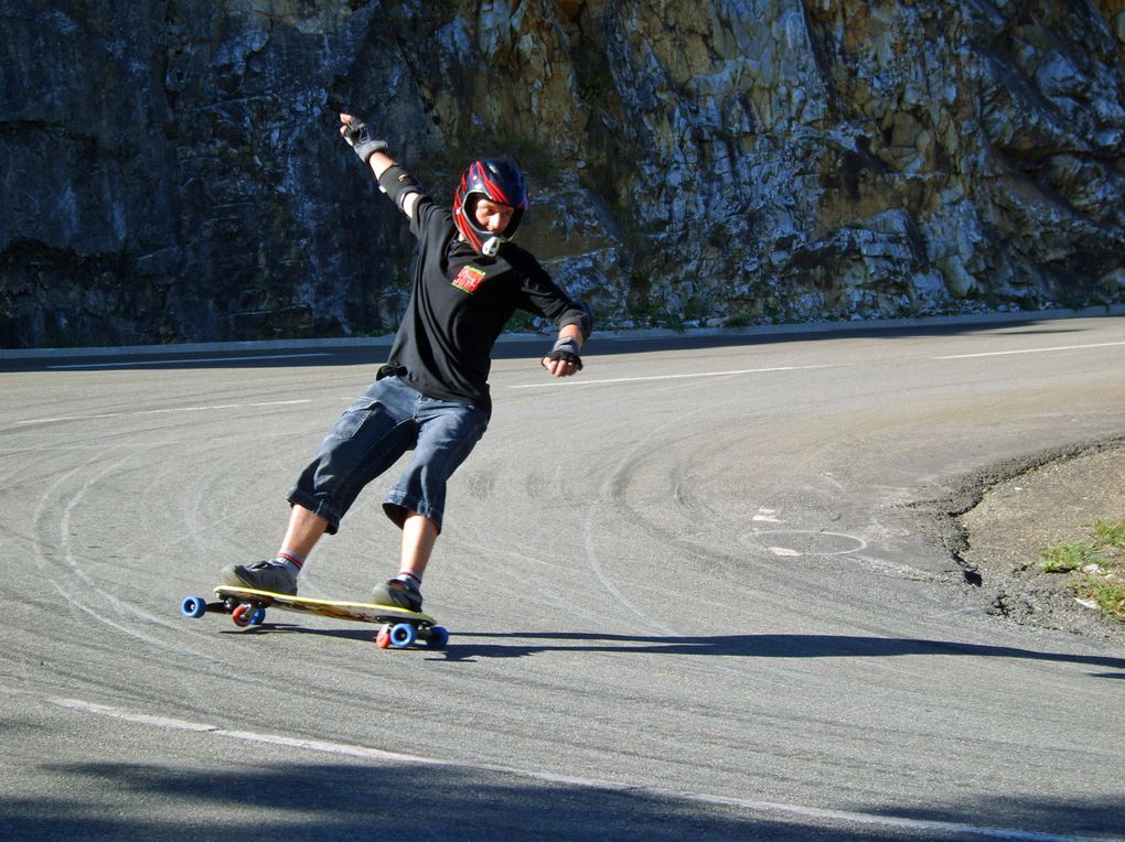 Freeride, week-end du 2 et 3 Août 2008 :
descente libre sur le col de mente, entre Boutx et le Mourtis: 
longskate
streetluge
buttboard
roller