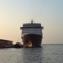 Maman, les p'tits bateaux qui vont sur l'eau...