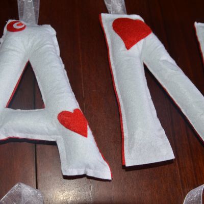 Cadeau de naissance en feutrine