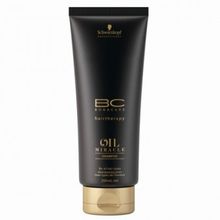 Shampooing BC Oil Miracle équilibre le niveau d'hydratation du cheveu et renforce la structure capillaire interne.