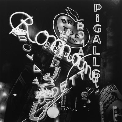 PIGALLE 1935 DE ROGER SCHALL