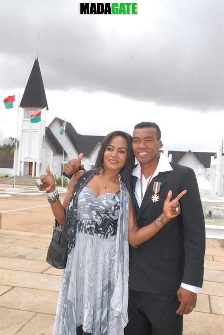 Les XV Makis de Madagascar, vainqueur de la Namibie, lors de la CAN 2012 de rugby, faits Chevaliers de l'Ordre national malagasy. Photos Harilala Randrianarison. www.madagate.com