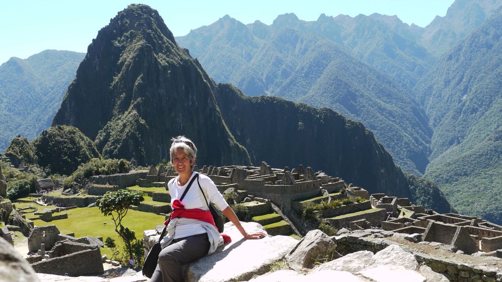 Le Machu Picchu sous tous ces angles. Album tout particulièrement dédié à Anne-Marie en souvenir de son voyage au Pérou et à Laura qui rêve de le découvrir.