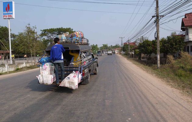 8 février 2015 –Voyage à vélo Laos, on part de Vientiane pour le nord du Laos