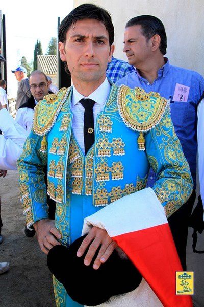 Arènes de VERGEZE (30) Dimanche 14 avril 2013 à 16H30-  Corrida du Rhôny avec  6 Toros des Frères Tardieu pour Marc Serrano, Antonio-João Ferrera et Alberto Lamelas - Cavalerie Heyral