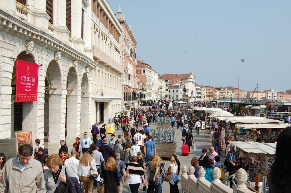 Nous avons l'occassion depuis quelques années de nous rendre plusieurs fois en Italie c'est toujours avec le même plaisir, nous vous faisons découvrir nos lieux favoris