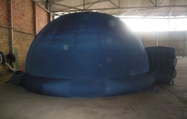 CM2 - Visite du planétarium lors de la sortie à l'aéroport de Rennes