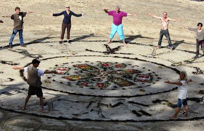 Mandala collectif plage de l'Anse rouge