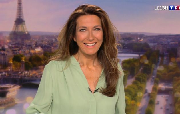 Anne-Claire Coudray Le 13H TF1 le 30.04.2022