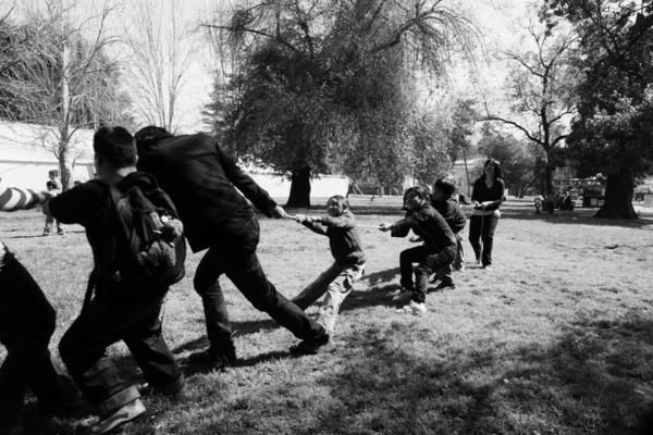 Ein Tag mit Kindern im Park.