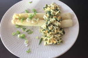 Asperges op Vlaamse wijze