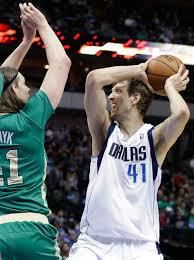 Quand K.Olynyk imite D.Nowitzki