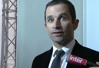 Benoît Hamon réagit à l'annonce du référendum grec