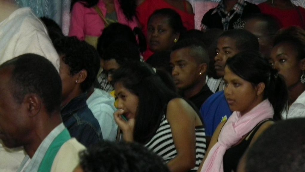 Journée mondiale de la Liberté de presse. Débat au Collège Saint-Michel d'Amparibe avec les 107 étudiants de la filière Communication et journalisme. Photos : Jeannot Ramambazafy & Andry Rakotonirainy