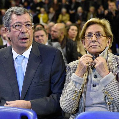 Il me suffit de voir les Balkany , d'entendre les éditorialistes du Figaro ou de me pencher sur les mesures de Fillon pour me remotiver ...