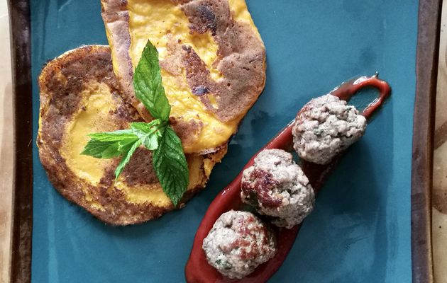 Boulettes de viande et blinis de patates douces