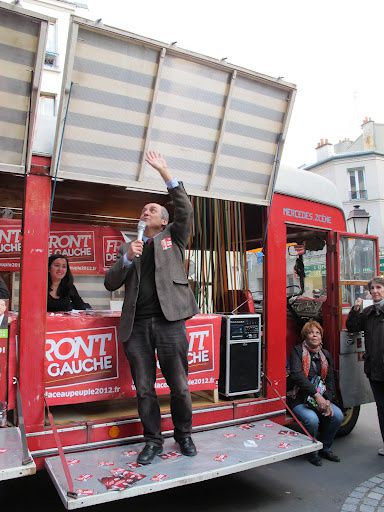 Le mercredi 16 mai 2012, à l'occasion de la campagne législative sur la 10è circonscription de Paris, Jacques Généreux (économiste) est venu soutenir les candidats du FG et détailler les propositions économiques du programme l'Humain d'Abord.