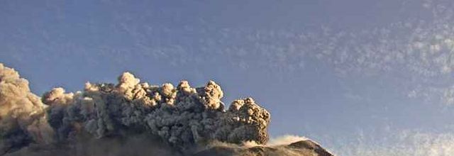 Activity of Nevados de Chillan, Stromboli, Sabancaya, Taal and earthquakes in the peninsula and the Reykjanes ridge.