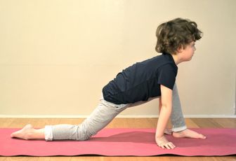 Formation de professeur de yoga pour enfants