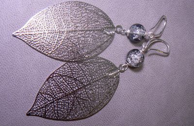 Boucles d'oreilles feuilles ou coeurs 