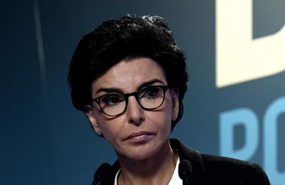 La ministre de la culture, Rachida Dati, "a été rémunérée près de 300 000 euros par GDF Suez lorsqu’elle était députée européenne" selon le Nouvel Obs et Complément d'enquête