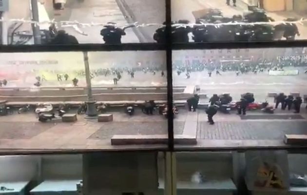 Gilets Jaunes - Toulouse - La vidéo très gênante tournée en salle de commandement de la police : "Mais putain, faut tirer, quoi ! Il faut aligner deux, trois bastos"