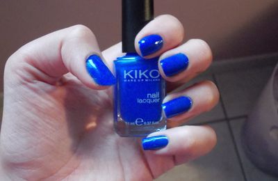 Des ongles bleus ! ♣