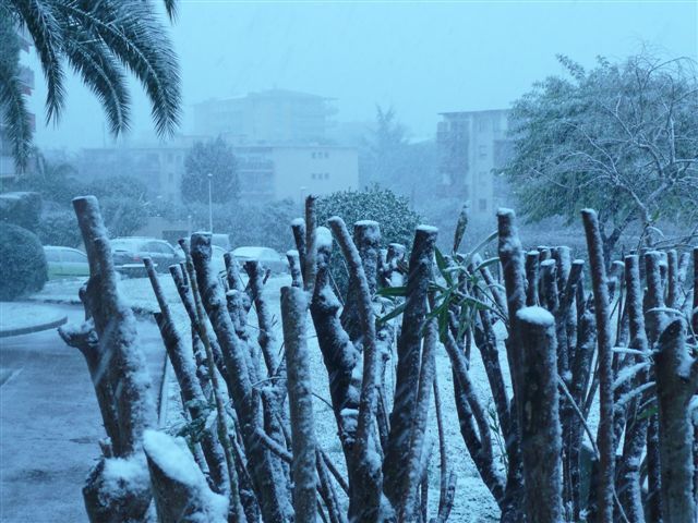 ANTIBES SOUS LA NEIGE