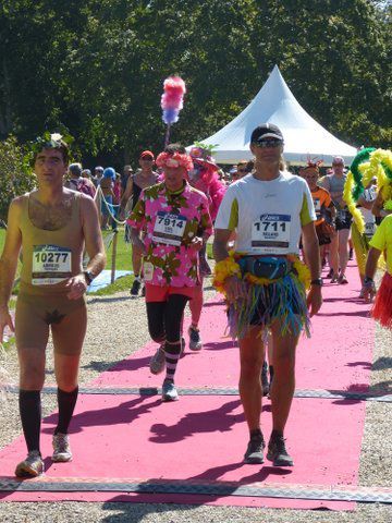 Marathon du Médoc 2014 : Hawaï, Tahiti... couleur soleil !