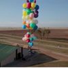 Afrique du Sud : il vole 24 km dans une chaise de camping suspendue à des ballons gonflés à l'hélium