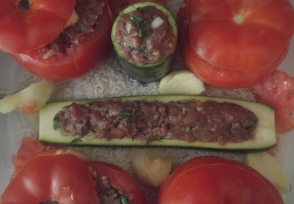 Tomates et courgettes farçies (farce au boeuf)