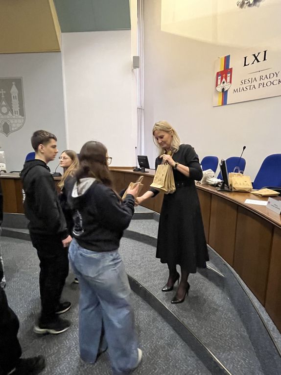 PL24 CC - Visit to the city hall, meeting with the Plock’s President