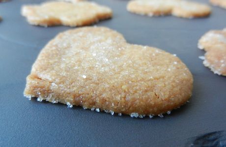 Biscuits croustillants au sucre