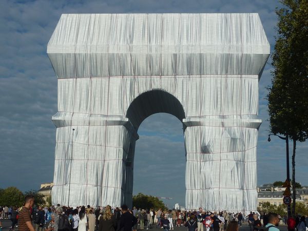 L'arc de Triomphe emballé
