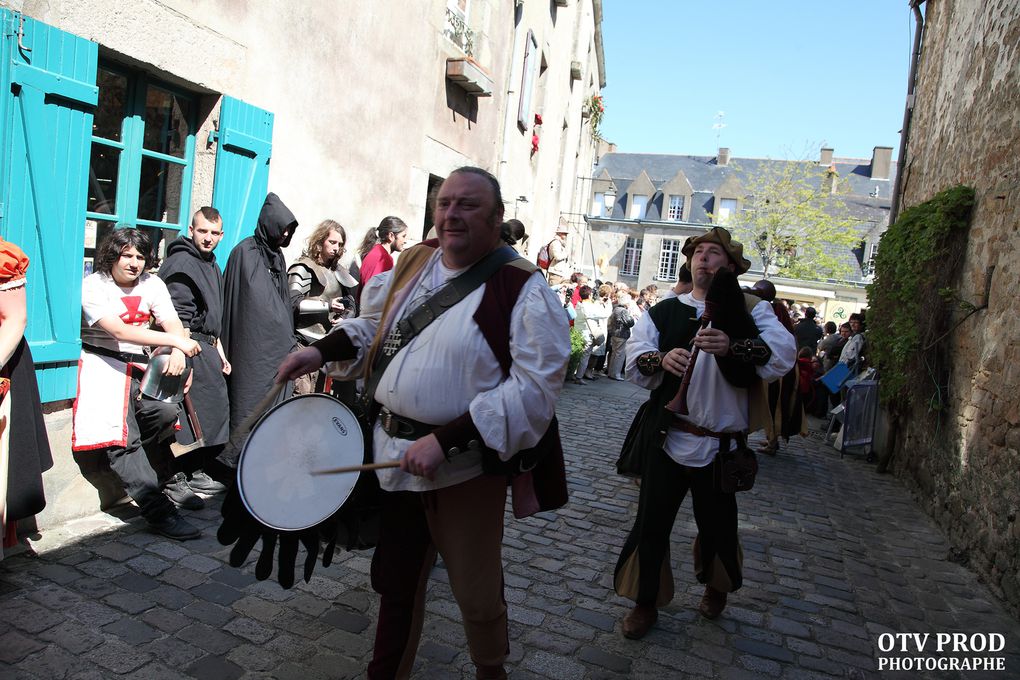 Photos de la fete medievale de guerande.ville de guerande. sel de guerande.