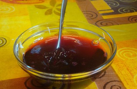 Sirop et/ou Gelée de groseilles et/ou cassis