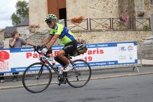 Quatre copains de L'ECP sont retournés à  Rambouillet après 1230 bornes ! 