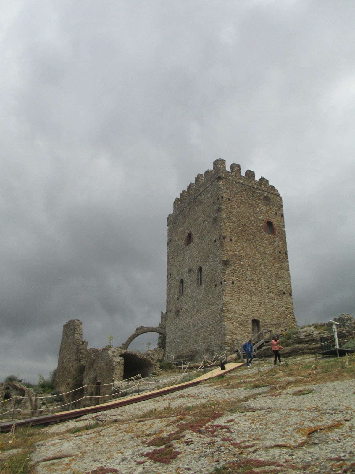 Castello di Cefalà Diana (foto di Maurizio Crispi)