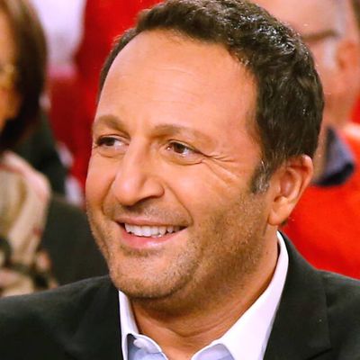 OÜI FM à la peine, son propriétaire Arthur reprend à nouveau l'antenne