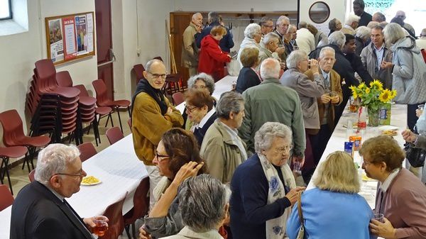 en attendant un compte-rendu écrit, dans les jours qui viennent d'autres photos viendront  enrichir le diaporama