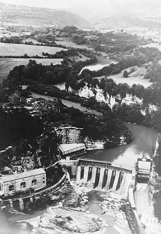 construction du barrage de Vouglans associé à la construction de l'usine de saut Mortier et au démantellement de l'usine de La Saisse.