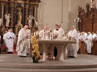 Messe d'Ouverture en la cathédrale de Pragues