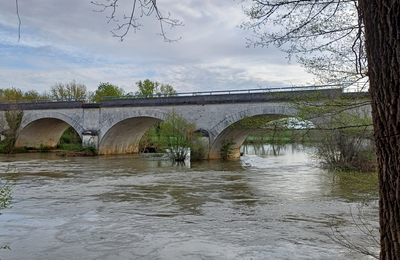 En parcourant les rives de l'Isle ...