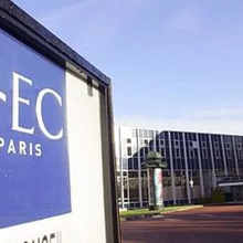La CGT en  tête à HEC Paris