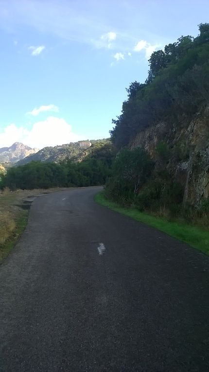 Superbe balade en Corse avec nos Deuches.