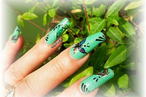 nail art papillons aquarelle 