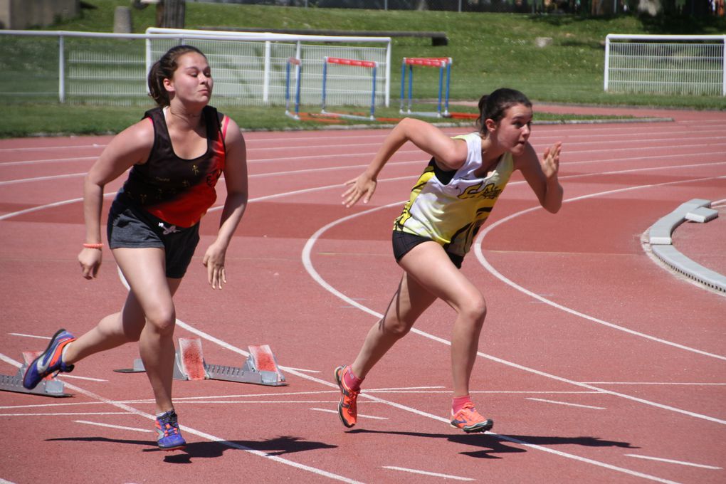 Camille Moulard et Marion Peju médaillées aux championnats du Rhône minimes