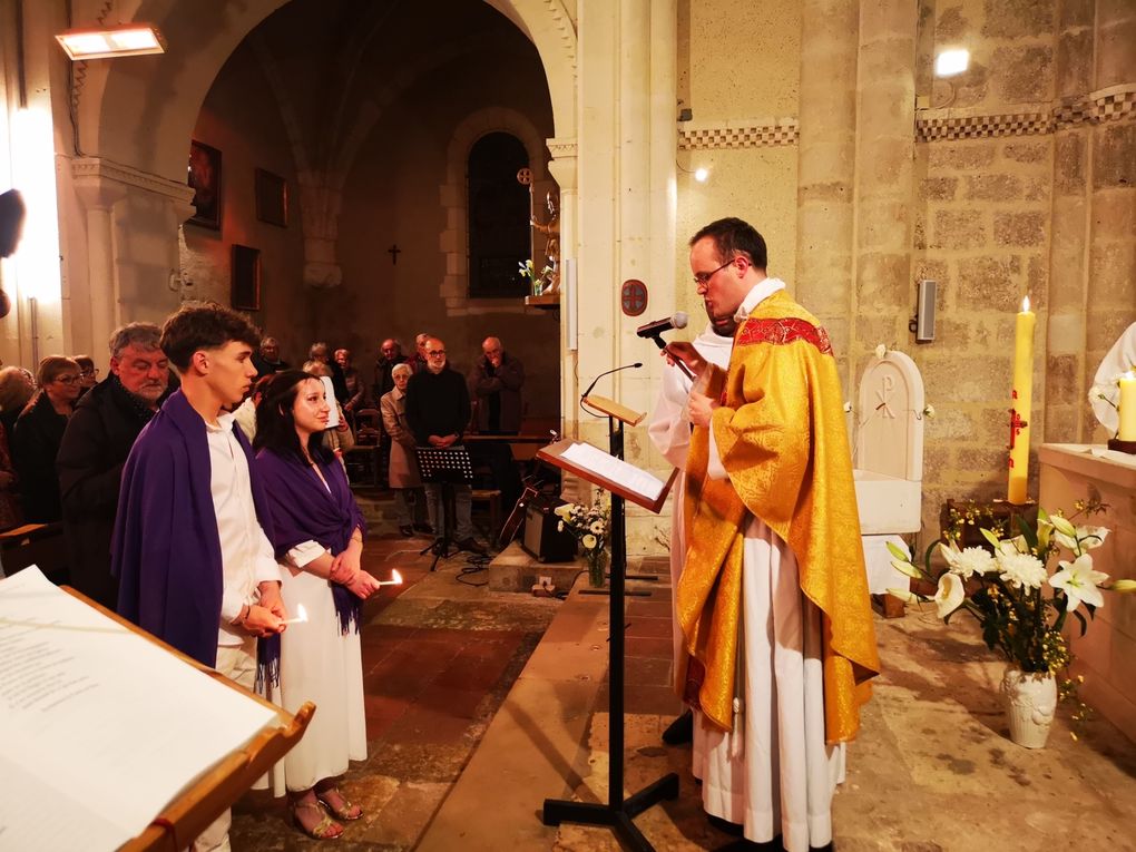 LE 19 AVRIL 2025, MESSE DE LA VIGILE PASCALE ET INITIATION CHRÉTIENNE DE MANON ET MATHÉO, ÉGLISE SAINT SERNIN D'ARTIGUES (Foulayronnes) ... EN IMAGES