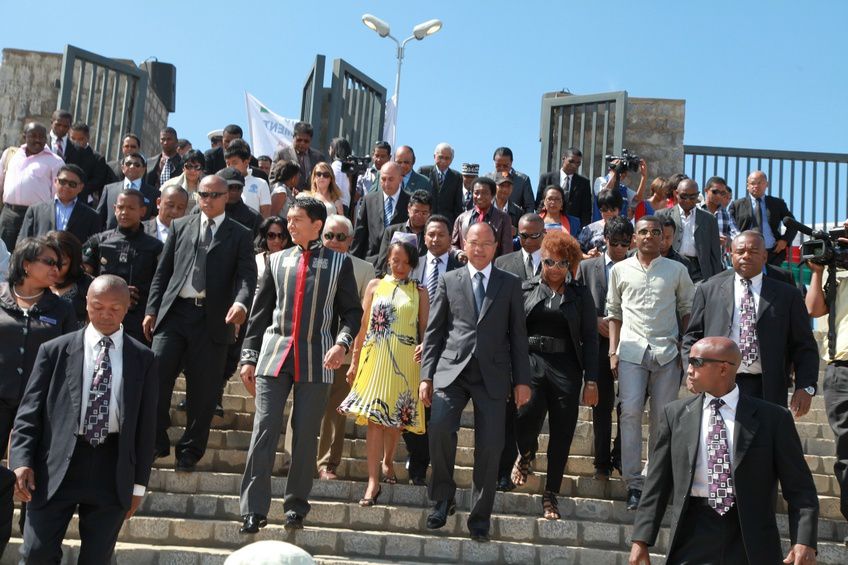 Dans le cadre du IIè anniversaire de la IVèRépublique, le couple présidentiel, Andry et Mialy Rajoelina, a inauguré le «Coliseum de Madagascar» sis à Antsonjombe. 1ère partie. Photos: Harilala Randrianarison